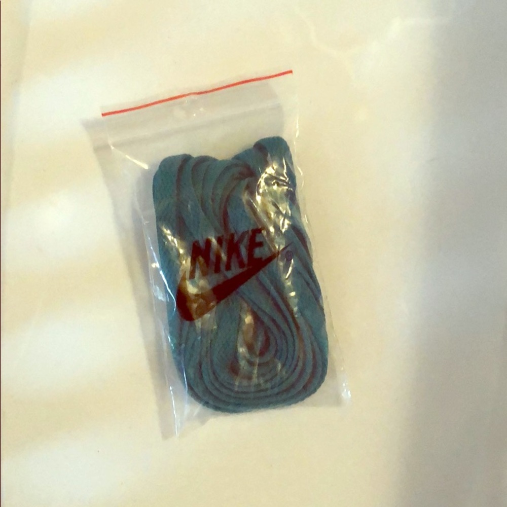 Teal Nike shoestrings